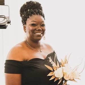 Meet your Posher, Eboni